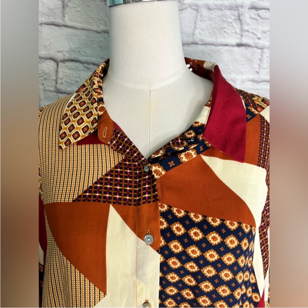 Rose and Olive patchwork printed button down blouse women’s size 2X - Picture 5 of 6